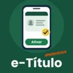 Celular exibindo um título eleitoral digital com selo de verificação e o texto “e-Título”